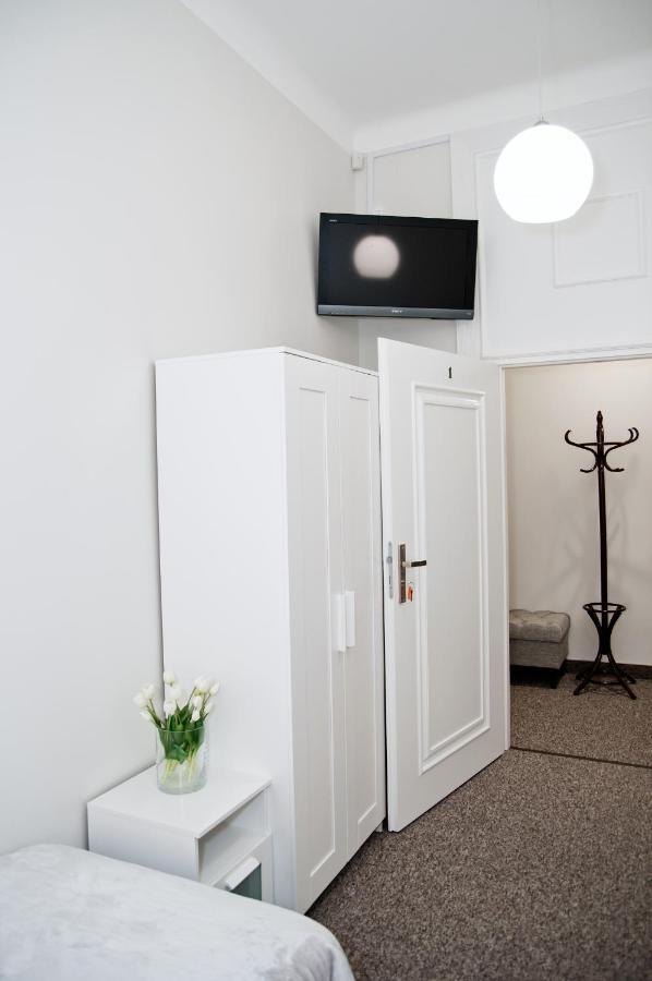 Rodmos Hostel Λούμπλιν Εξωτερικό φωτογραφία